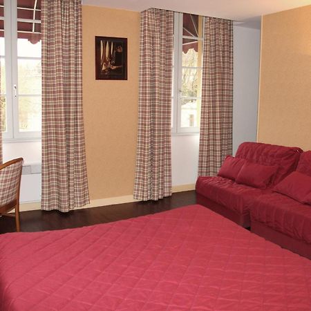 Logis Des Trois Maures Hotel Couches Eksteriør billede