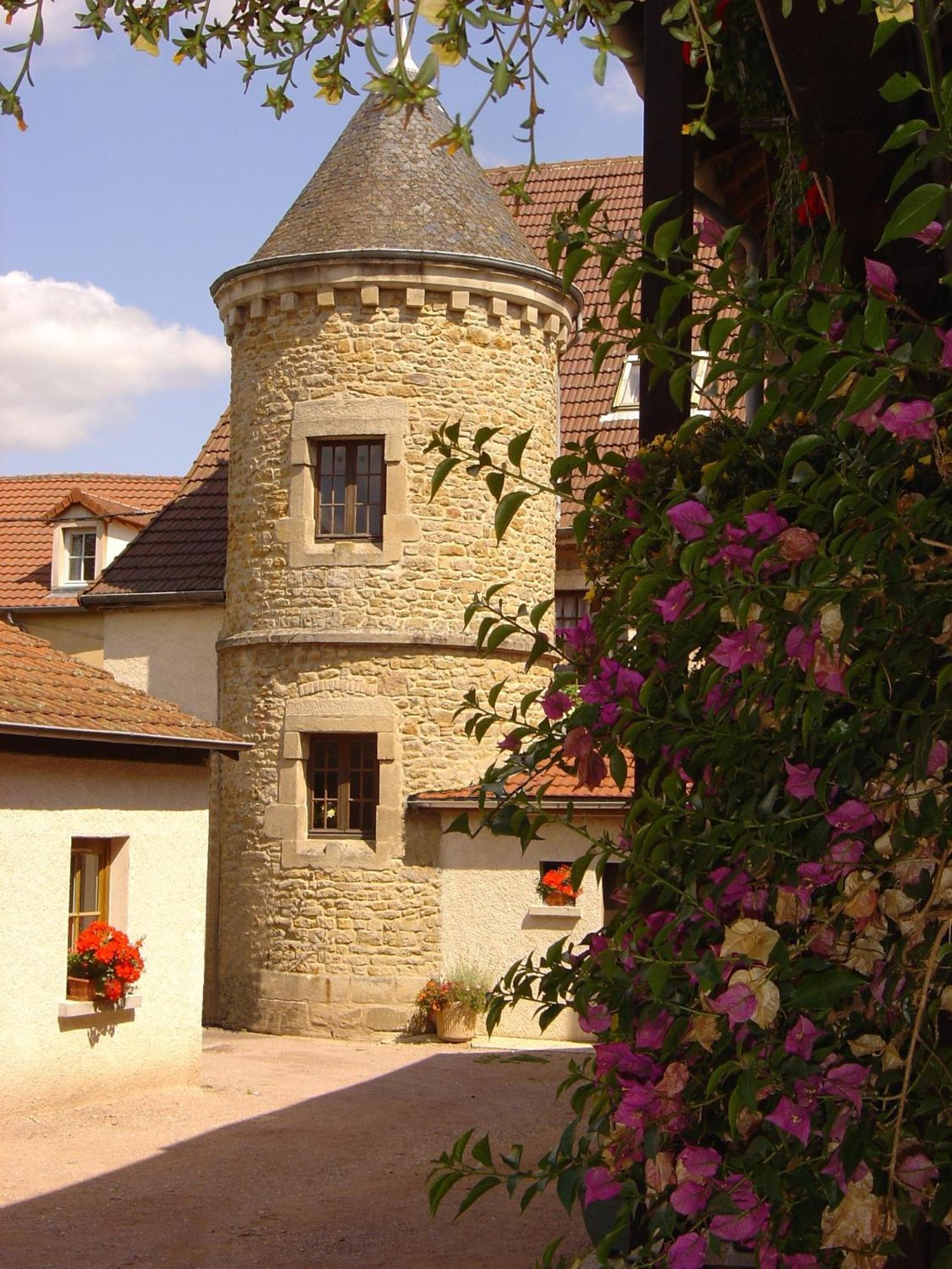 Logis Des Trois Maures Hotel Couches Eksteriør billede