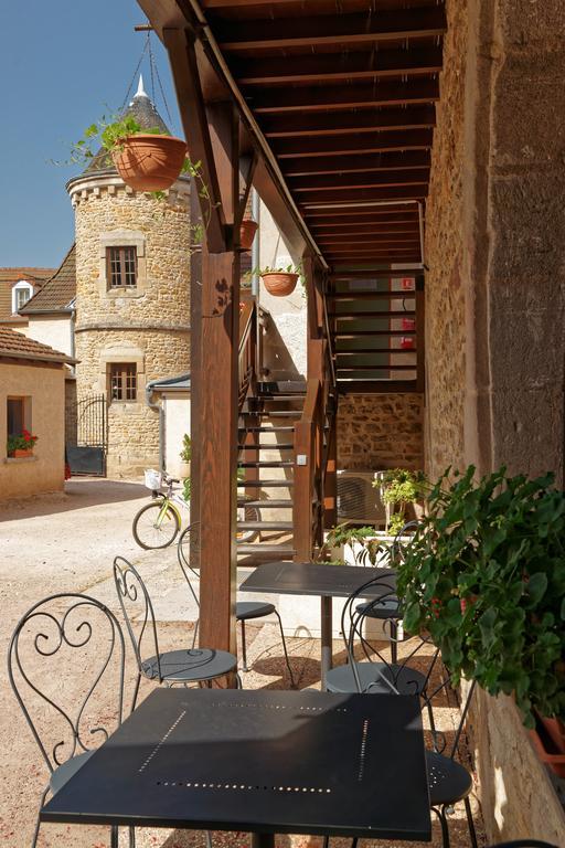 Logis Des Trois Maures Hotel Couches Eksteriør billede
