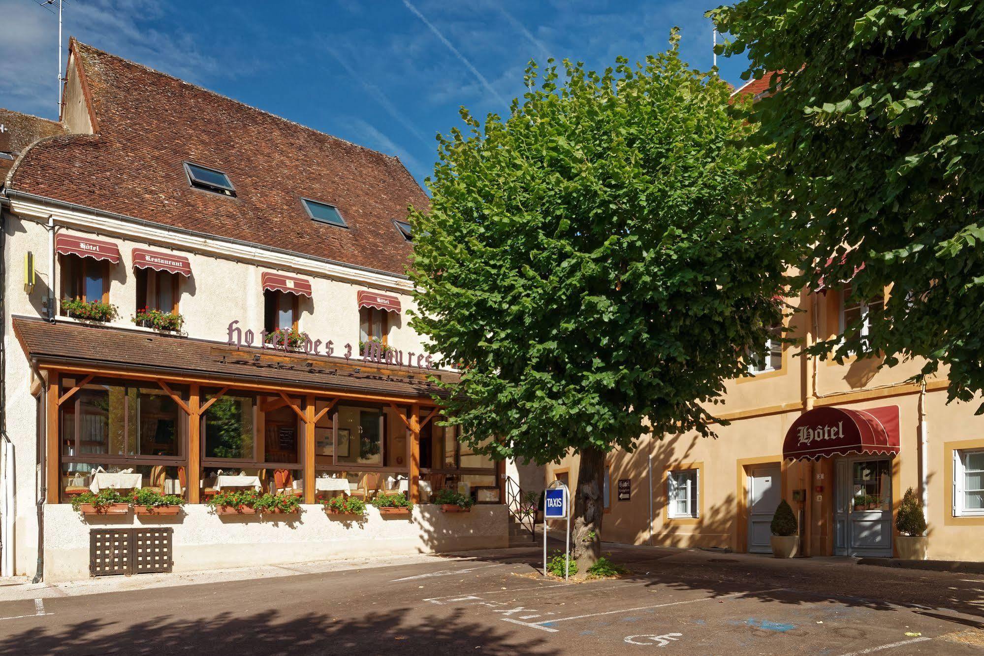 Logis Des Trois Maures Hotel Couches Eksteriør billede